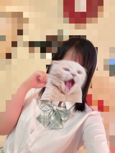 みと