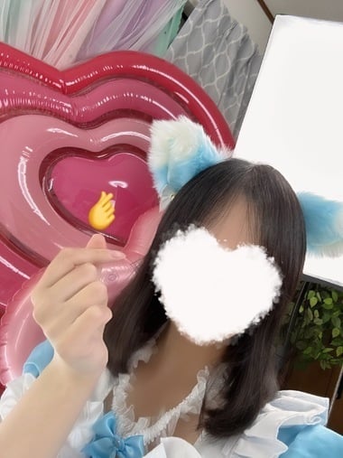 みと