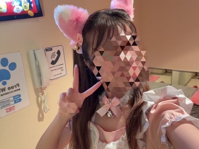 にこ