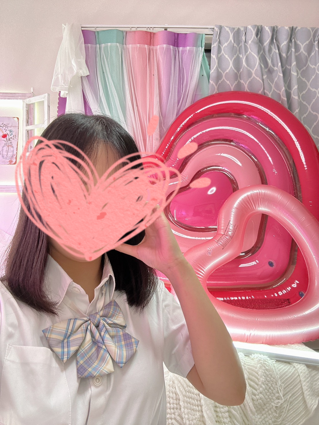 みと