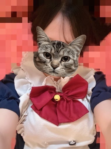 みと